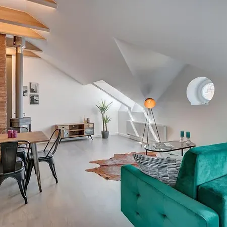 Domillion Pylimo Penthouse Duplex 15ppl P36d 公寓 维尔纽斯